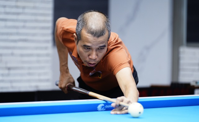 Lịch đấu World Cup billiards hôm nay: Trần Quyết Chiến thắng 'người khổng lồ', gặp lão tướng Zanetti- Ảnh 1. Lịch đấu World Cup billiards hôm nay: Trần Quyết Chiến thắng 'người khổng lồ', gặp lão tướng Zanetti- Ảnh 1.