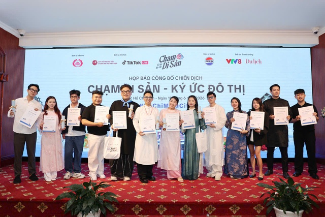 Đưa Chợ Lớn, Bến Thành vào sóng livestream của người trẻ - Ảnh 1.