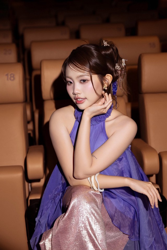 Phương Mỹ Chi đăng ảnh c&ugrave;ng Hiền Thục g&acirc;y ch&uacute; &yacute; - Ảnh 2.