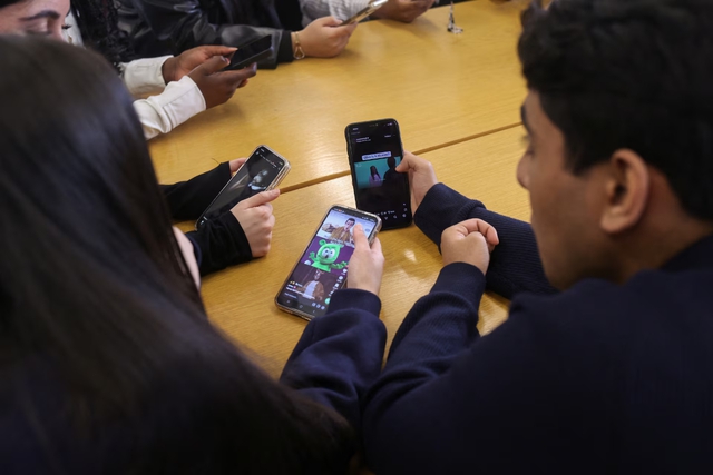 Vì sao Gen Z ngày càng ít phụ thuộc vào Google? - Ảnh 1.