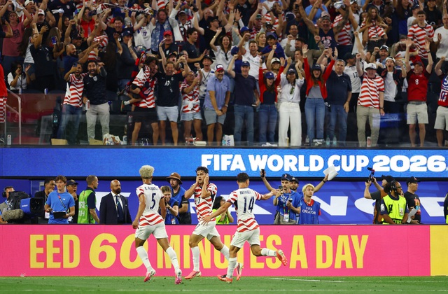 World Cup 2026: Thắng đậm Paraguay 4-1, chủ nh&agrave; Mỹ rộng cửa đi tiếp- Ảnh 2.