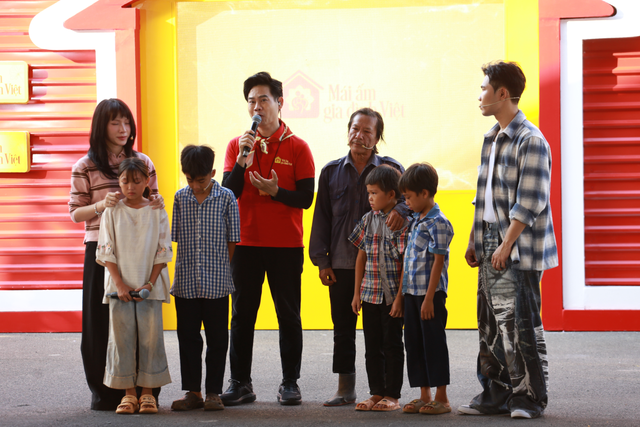Chủ nh&acirc;n bản hit 13 triệu view bật kh&oacute;c nức nở trong show thực tế - Ảnh 1.