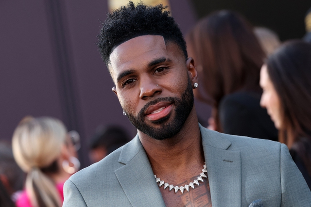 Jason Derulo hứng chỉ tr&iacute;ch v&igrave; vung triệu USD nu&ocirc;i c&aacute; mập trong nh&agrave; - Ảnh 3.