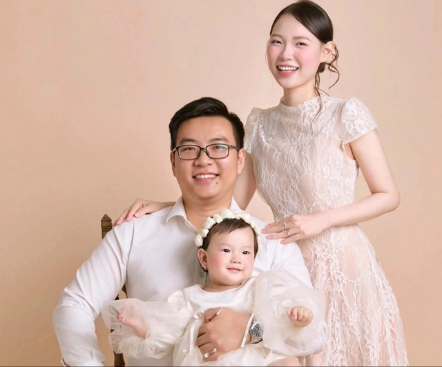 ngày nhận bằng có thêm người đồng hành - Ảnh 2.