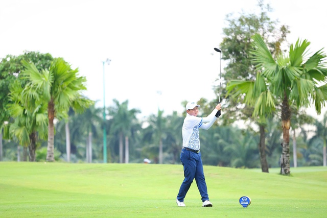 Hơn 150 golfer chung tay g&acirc;y quỹ x&acirc;y nh&agrave; t&igrave;nh thương tại T&acirc;y Ninh- Ảnh 1.