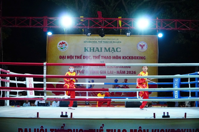 Những màn đối kháng nghẹt thở tại giải kickboxing Gia Lai- Ảnh 1. Những màn đối kháng nghẹt thở tại giải kickboxing Gia Lai- Ảnh 1.