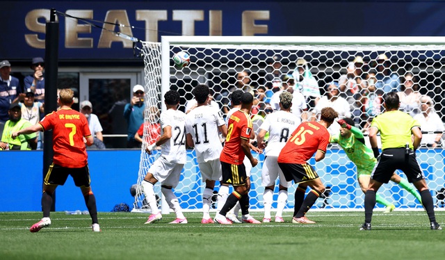 De Bruyne qu&aacute; đen đủi, Bỉ v&agrave; Ai Cập chia điểm trong trận 'chung kết' của bảng - Ảnh 3.