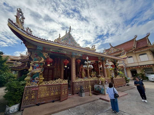 Có gì ở ngôi chùa Việt 200 tuổi ở Bangkok vừa được vinh danh? - Ảnh 1.