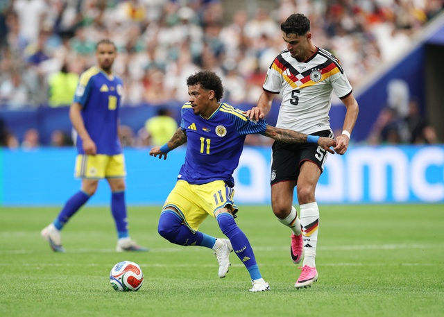 Vì sao 13 đội bóng có mặt ở World Cup phản đối Chủ tịch UEFA?- Ảnh 2. Vì sao 13 đội bóng có mặt ở World Cup phản đối Chủ tịch UEFA?- Ảnh 2.