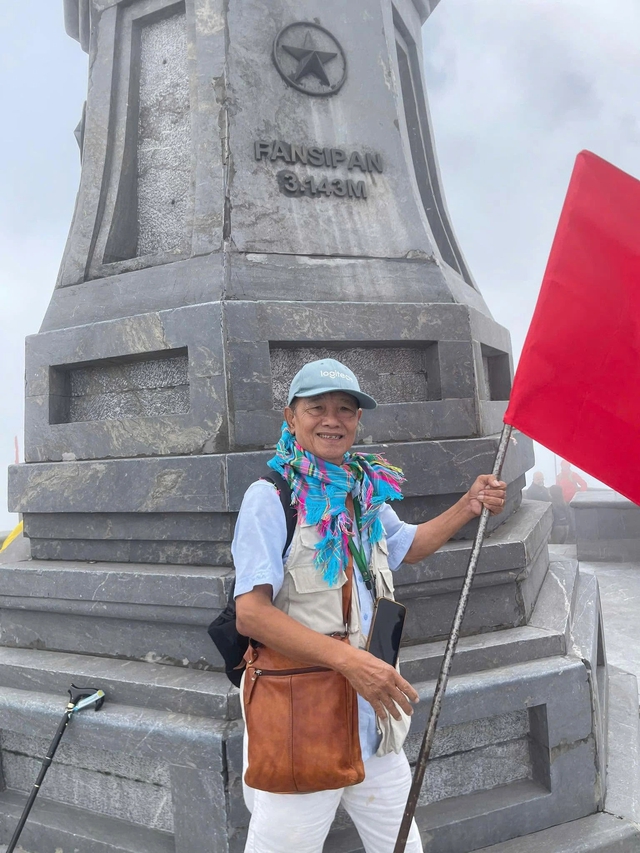  Năng lượng sống với tinh thần 'nến cong lửa thẳng' - Ảnh 12.