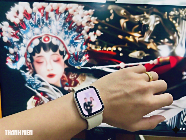 Cách cứu màn hình Apple Watch đột ngột 'treo cứng' - Ảnh 1.