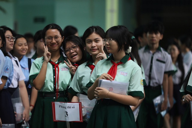 11 thí sinh có điểm thi lớp 10 cao nhất TP.HCM là học sinh trường nào?- Ảnh 3. 11 thí sinh có điểm thi lớp 10 cao nhất TP.HCM là học sinh trường nào?- Ảnh 3.