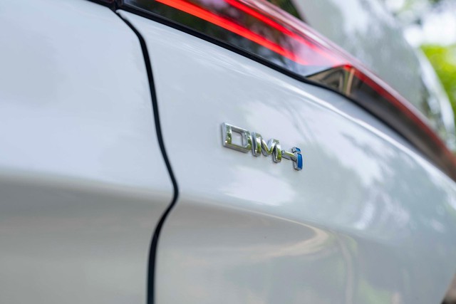 Xăng E10 lên ngôi, xe BYD có gì để tự tin?- Ảnh 2. Xăng E10 lên ngôi, xe BYD có gì để tự tin?- Ảnh 2.