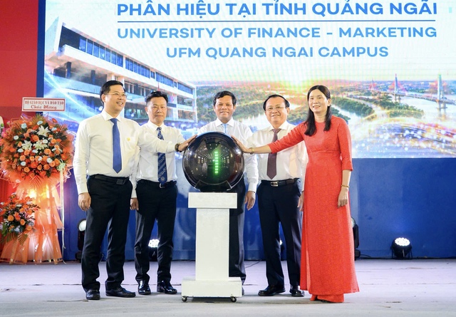 Trường đại học tại TP.HCM có phân hiệu tại Quảng Ngãi - Ảnh 1.