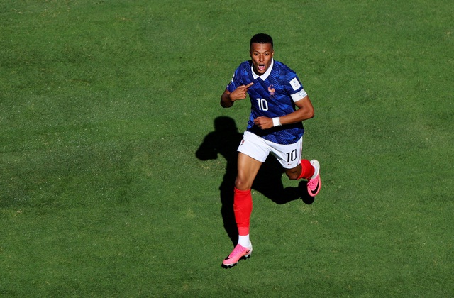 Mbappe vượt Messi và Pele, áp sát kỷ lục ghi bàn nhiều nhất lịch sử World Cup- Ảnh 1. Mbappe vượt Messi và Pele, áp sát kỷ lục ghi bàn nhiều nhất lịch sử World Cup- Ảnh 1.