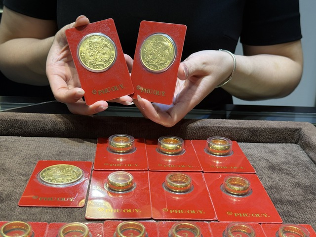 Loạt ngân hàng trung ương dự kiến tăng mua vàng - Ảnh 1.