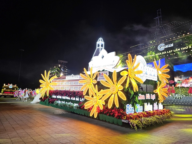 Festival Hoa Đà Lạt 2026: Bản giao hòa của sắc hoa và âm nhạc - Ảnh 3. Festival Hoa Đà Lạt 2026: Bản giao hòa của sắc hoa và âm nhạc - Ảnh 3.