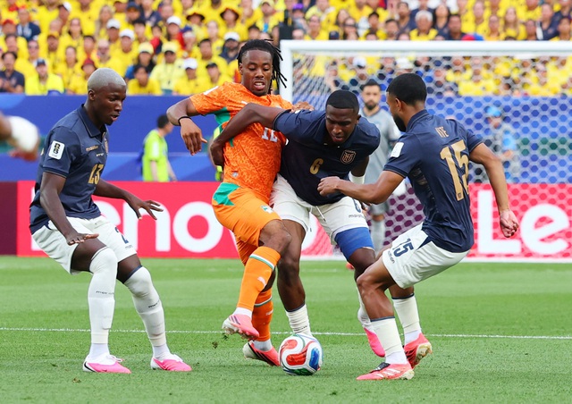 Đang đấu World Cup, sao ch&acirc;u Phi &lsquo;run rẩy&rsquo; v&igrave; bị điều tra d&agrave;n xếp tỷ số: FIFA vẫn im lặng- Ảnh 2.