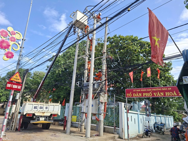 Công ty Điện lực Khánh Hòa nỗ lực bảo đảm nguồn điện mùa khô năm 2026 - Ảnh 1.