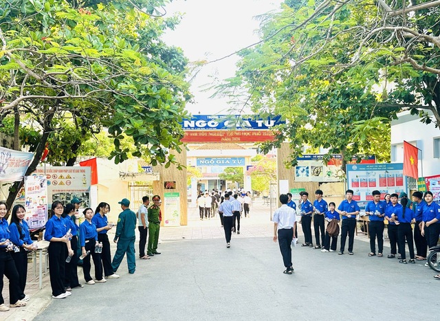Hủy bài thi của thí sinh- Ảnh 2. Hủy bài thi của thí sinh- Ảnh 2.