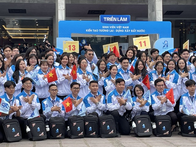 Nguồn nhân lực chất lượng cao không chỉ là những người học giỏi hơn- Ảnh 2. Nguồn nhân lực chất lượng cao không chỉ là những người học giỏi hơn- Ảnh 2.