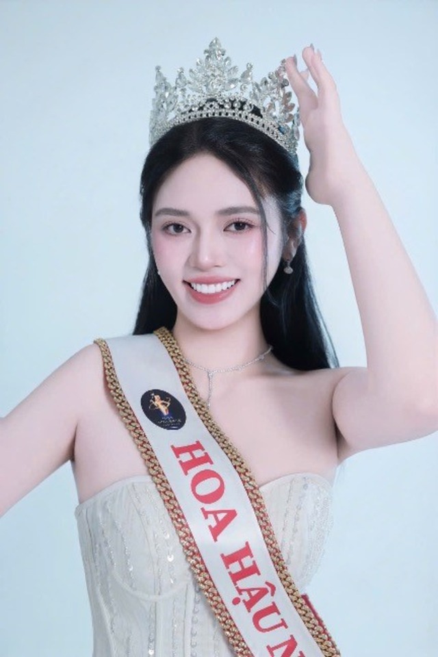 Nguyễn Phương Hoa đoạt Hoa hậu Nhân ái tại Hoa hậu Doanh nhân Hoàn vũ- Ảnh 3. Nguyễn Phương Hoa đoạt Hoa hậu Nhân ái tại Hoa hậu Doanh nhân Hoàn vũ- Ảnh 3.