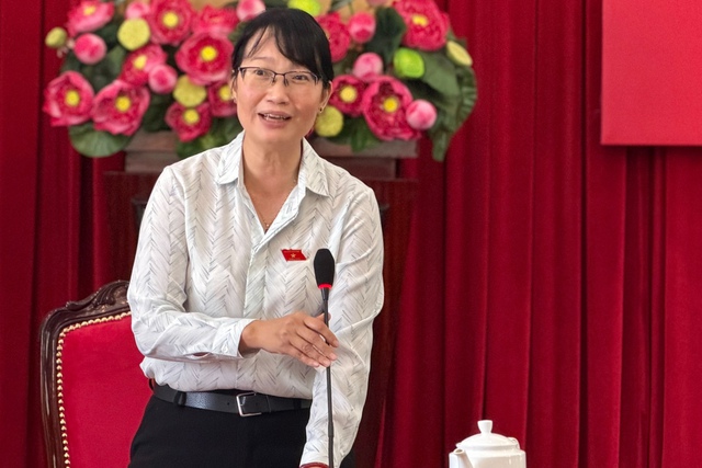 Web lậu, sách lậu hoành hành: 'Khi kiện được thì má đã sưng' - Ảnh 1.