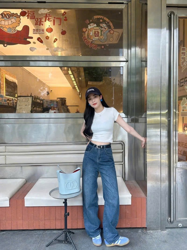 Bí quyết mặc áo crop top tôn dáng, giúp nàng tự tin hơn mỗi ngày- Ảnh 6. Bí quyết mặc áo crop top tôn dáng, giúp nàng tự tin hơn mỗi ngày- Ảnh 6.