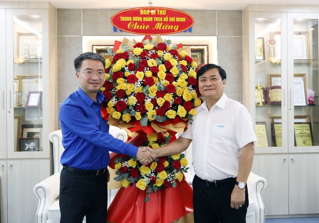 T.Ư Đoàn đánh giá rất cao trách nhiệm và đóng góp lớn của Báo Thanh Niên- Ảnh 2. T.Ư Đoàn đánh giá rất cao trách nhiệm và đóng góp lớn của Báo Thanh Niên- Ảnh 2.