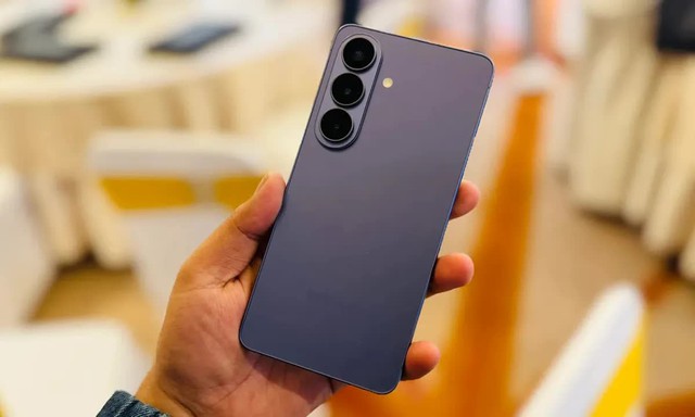 Kh&ocirc;ng phải iPhone 17, đ&acirc;y mới l&agrave; những smartphone mang lại nhiều gi&aacute; trị hơn - Ảnh 1.