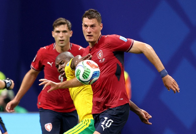 Kết quả World Cup, CH Czech 1-1 Nam Phi: Đại diện châu Âu gây thất vọng- Ảnh 2. Kết quả World Cup, CH Czech 1-1 Nam Phi: Đại diện châu Âu gây thất vọng- Ảnh 2.