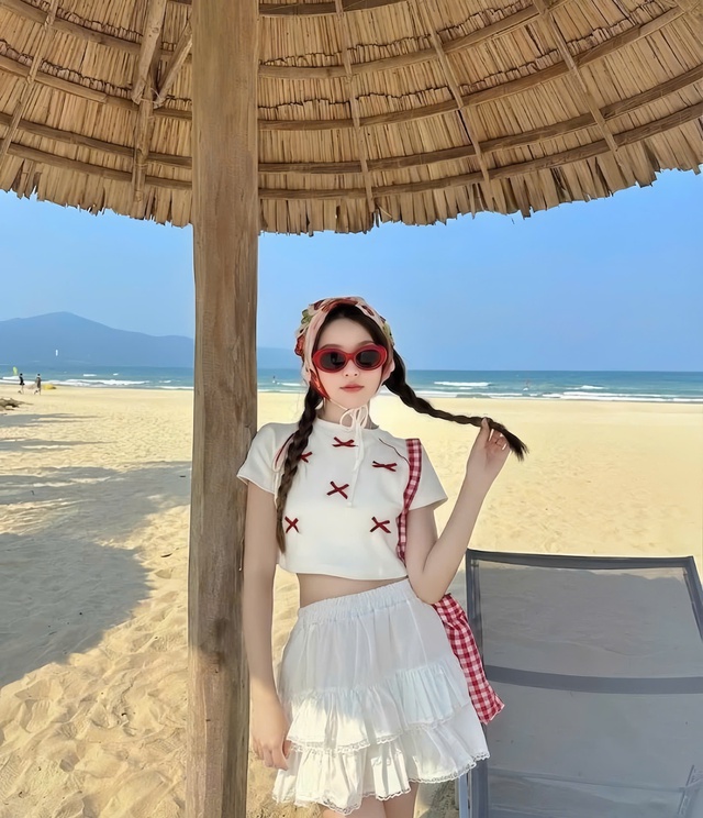 Thay đổi diện mạo với chân váy tầng, trẻ trung mà vẫn thanh lịch- Ảnh 5. Thay đổi diện mạo với chân váy tầng, trẻ trung mà vẫn thanh lịch- Ảnh 5.
