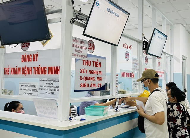 7.649 người dân phường An toàn khu chưa được cấp thẻ bảo hiểm y tế- Ảnh 1. 7.649 người dân phường An toàn khu chưa được cấp thẻ bảo hiểm y tế- Ảnh 1.