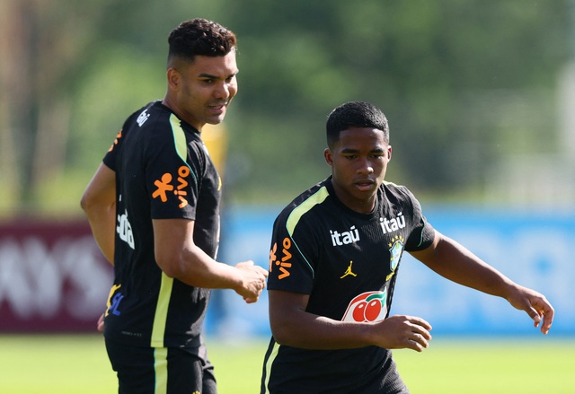 HLV Ancelotti đầu hàng sức ép CĐV Brazil đưa Endrick trở lại, Neymar chạy đua - Ảnh 1. HLV Ancelotti đầu hàng sức ép CĐV Brazil đưa Endrick trở lại, Neymar chạy đua - Ảnh 1.