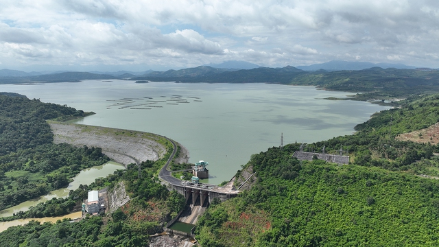 C&ocirc;ng Ty Thủy điện Bu&ocirc;n Kuốp đảm bảo nguồn nước cho hạ du m&ugrave;a cạn 2025-2026- Ảnh 3.