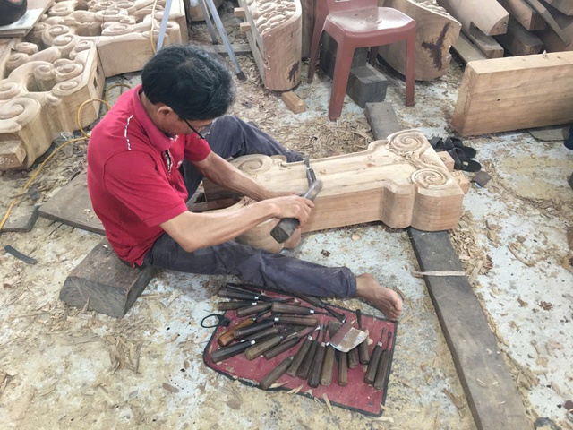 Những người miệt mài phục hồi điện Cần Chánh từ phế tích - Ảnh 5.