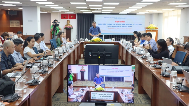 CSGT TP.HCM chỉ ra lỗi thường gặp- Ảnh 1. CSGT TP.HCM chỉ ra lỗi thường gặp- Ảnh 1.