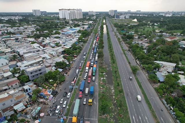 Tin tức đặc biệt trên báo in Thanh Niên 19.6.2026- Ảnh 1. Tin tức đặc biệt trên báo in Thanh Niên 19.6.2026- Ảnh 1.