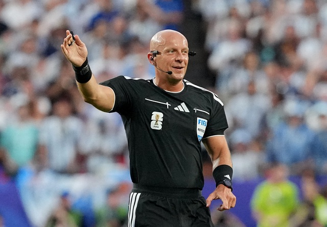 LĐBĐ Algeria nhắc tên Messi, bất ngờ gửi đơn khiếu nại lên FIFA sau trận thua Argentina- Ảnh 2. LĐBĐ Algeria nhắc tên Messi, bất ngờ gửi đơn khiếu nại lên FIFA sau trận thua Argentina- Ảnh 2.