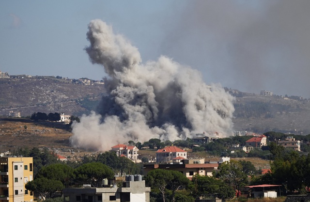 Israel tuyên bố ở lại Lebanon, nói 'không ai có thể bảo chúng tôi phải làm gì' - Ảnh 1.