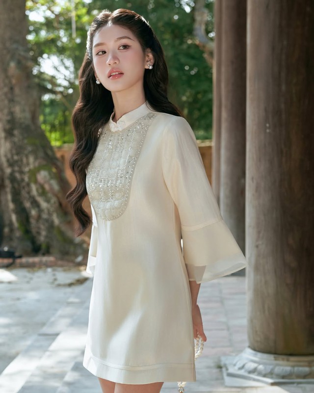 Tạm biệt gò bó, tự tin khoe cá tính cùng váy dáng suông- Ảnh 3. Tạm biệt gò bó, tự tin khoe cá tính cùng váy dáng suông- Ảnh 3.
