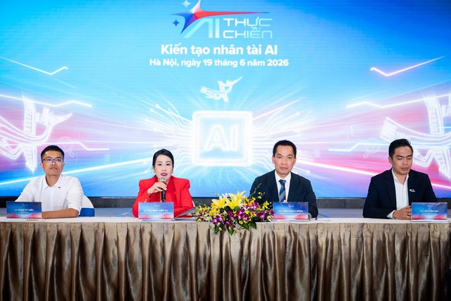 Techcombank tiếp tục đồng tổ chức v&agrave; t&agrave;i trợ độc quyền &lsquo;AI Thực Chiến&rsquo; m&ugrave;a 2 - Ảnh 4.
