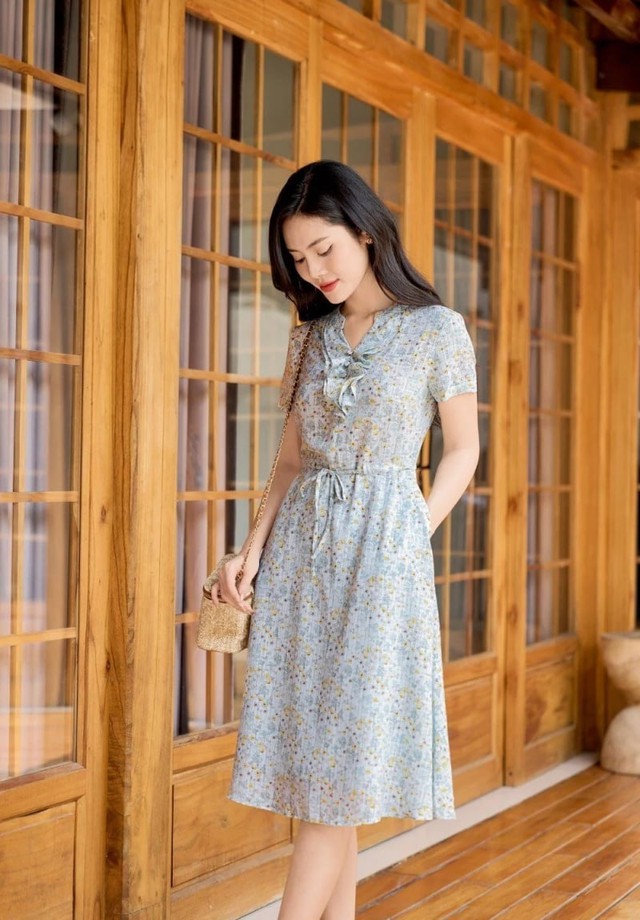 Tạm biệt gò bó, tự tin khoe cá tính cùng váy dáng suông- Ảnh 6. Tạm biệt gò bó, tự tin khoe cá tính cùng váy dáng suông- Ảnh 6.