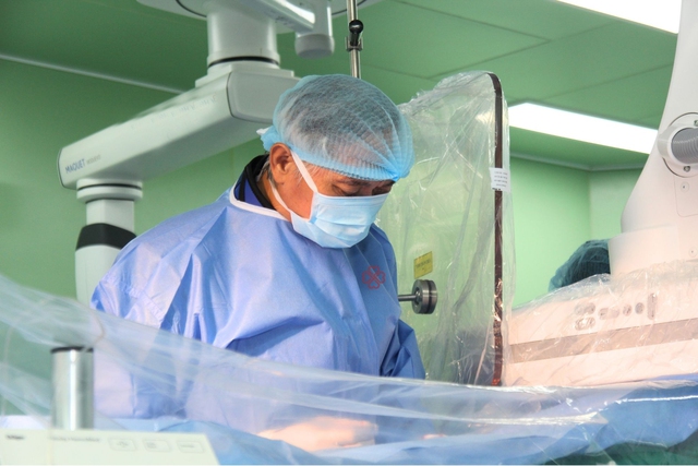 Tưởng thoái hóa khớp, người phụ nữ phát hiện động mạch chủ bụng bị tắc hoàn toàn - Ảnh 2.