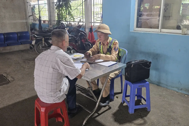 Đi ngược chiều v&igrave; nhầm lối v&agrave;o cao tốc Bi&ecirc;n H&ograve;a - Vũng T&agrave;u, bị phạt 19 triệu- Ảnh 2.