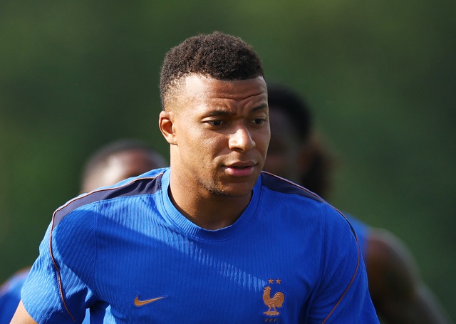 Sao Ma Rốc bị cáo buộc hiếp dâm, Mbappe có thể được triệu tập làm chứng- Ảnh 2. Sao Ma Rốc bị cáo buộc hiếp dâm, Mbappe có thể được triệu tập làm chứng- Ảnh 2.