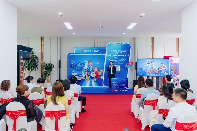 VietABank ra mắt thẻ tín dụng điện tử ezDaily, gia tăng trải nghiệm tài chính hiện đại- Ảnh 1. VietABank ra mắt thẻ tín dụng điện tử ezDaily, gia tăng trải nghiệm tài chính hiện đại- Ảnh 1.