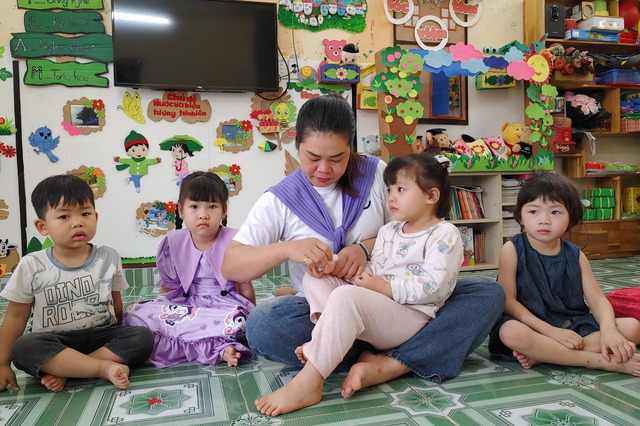 Cô giáo của những mầm xanh nơi đầu sóng- Ảnh 3.