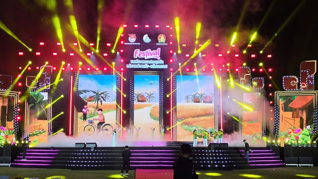 Hơn 2.000 thiếu nhi hội tụ tại Đà Lạt dự Festival Thiếu nhi toàn quốc đầu tiên - Ảnh 8.