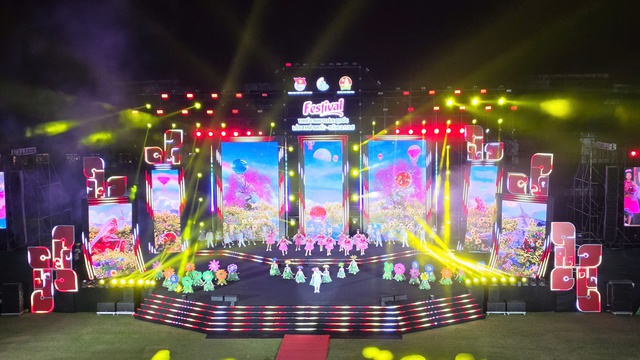 Hơn 2.000 thiếu nhi hội tụ tại Đà Lạt dự Festival Thiếu nhi toàn quốc đầu tiên - Ảnh 1.